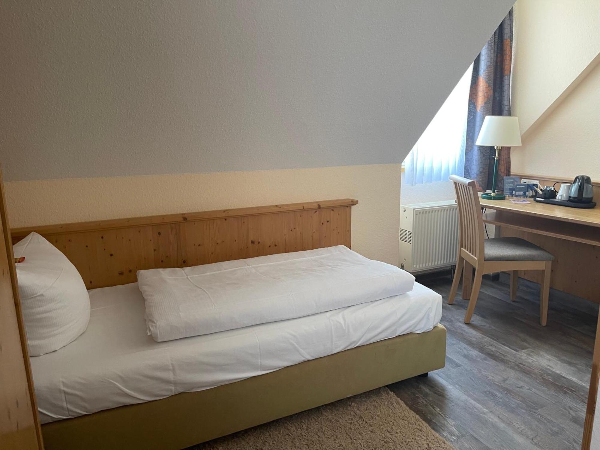 Hotel Zum Baren 4*